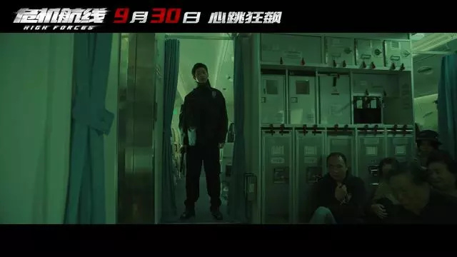 巷弄深处的电影天堂，最新动作电影一网打尽！