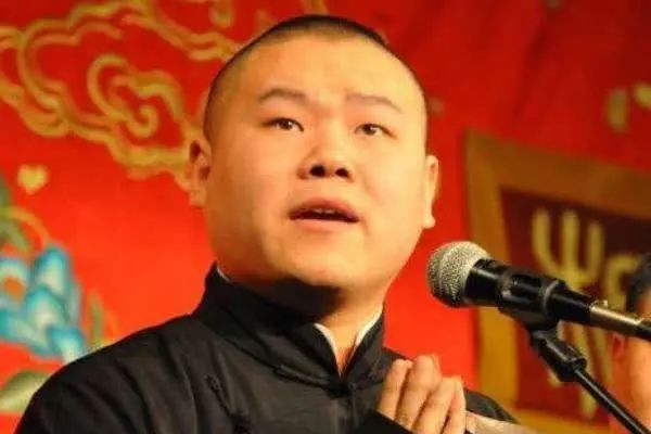 岳云鹏最新视频，多维解读热门话题下的笑料传奇